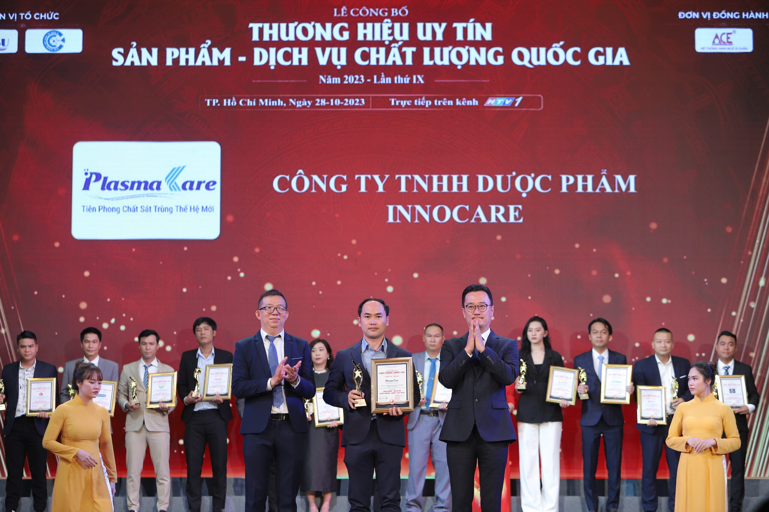 Dược phẩm Innocare vinh dự nhận giải thưởng Thương hiệu uy tín Sản phẩm dịch vụ chất lượng Quốc gia 2