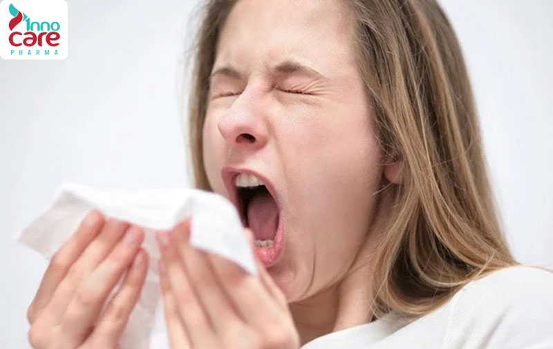 Ngứa mũi, hắt hơi liên tục 1 Cách nhận biết các dấu hiệu viêm xoang mũi dị ứng