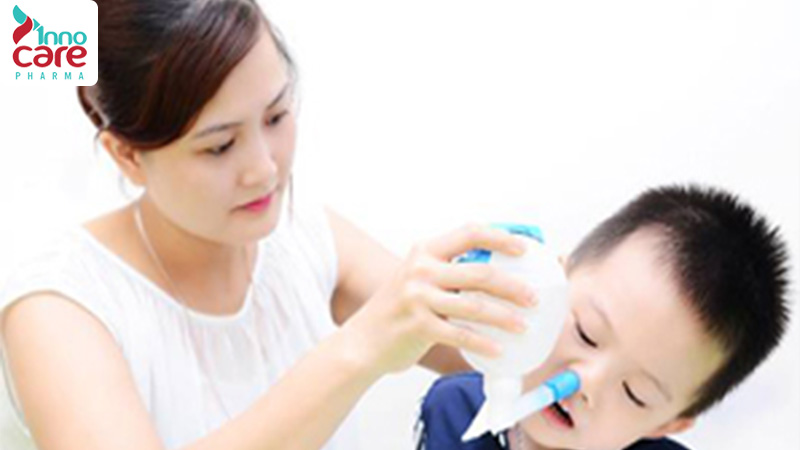 Cách rửa mũi cho bé chi tiết