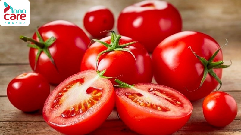 3. Cà chua làm sáng da tự nhiên 1 Lý do chân bị muỗi đốt để lại vết thâm lâu và cách trị nhanh hết